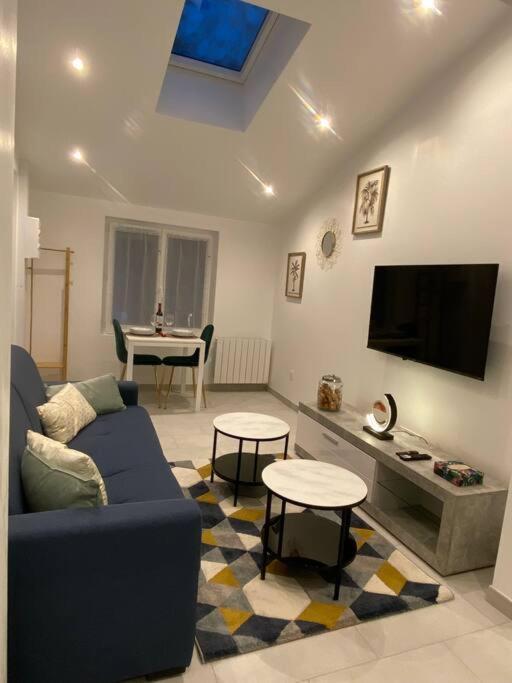 Maison Avec Jacuzzi - Louvres Proche Roissy Cdg - Paris Dış mekan fotoğraf